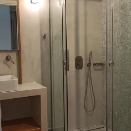 Mani Sol Lejlighed *